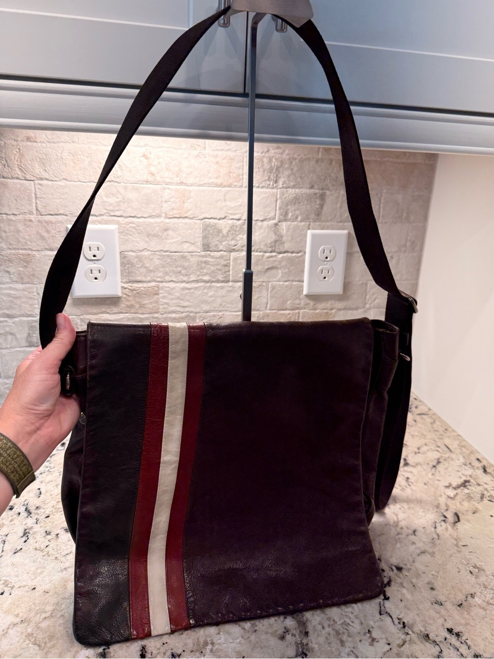 Bally EUC Dark Brown Leather Messenger Crossbody w/Red & Cream Stripes